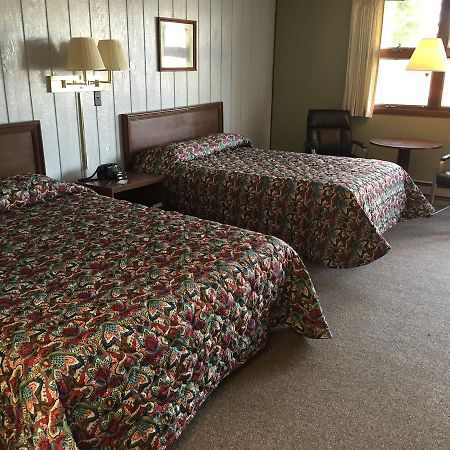 Colonial Hotel-Motel Buckhannon Екстер'єр фото